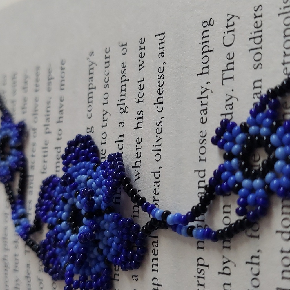 Handmade Seed Bead Dangle Flower Earrings & Bracelet Set - Picture 8 of 8